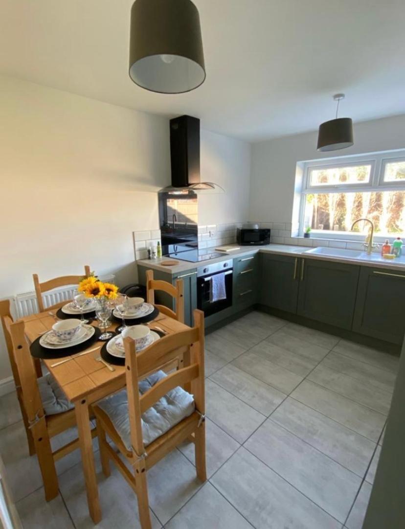 The Beautiful Bungalow Amazing Location For Chester & Zoo Wervin Luaran gambar