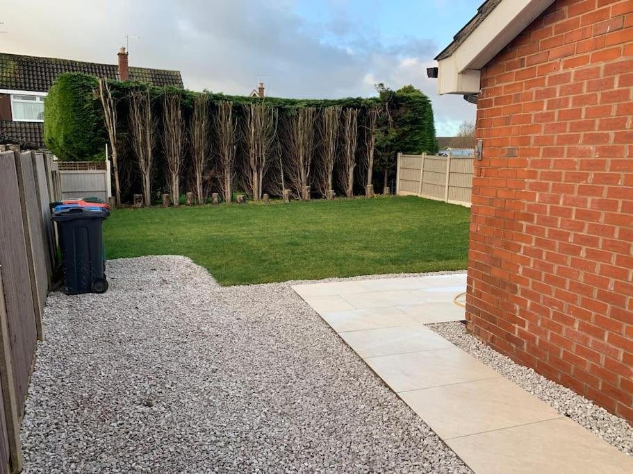 The Beautiful Bungalow Amazing Location For Chester & Zoo Wervin Luaran gambar